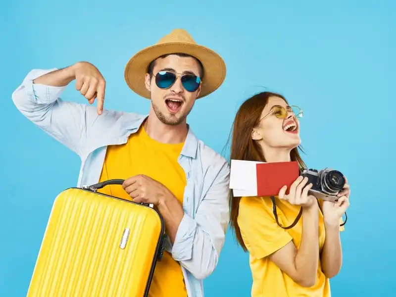 Ilustração sobre Transformando o Setor: 7 Estratégias Digitais que Revolucionam o Turismo - Causa Própria